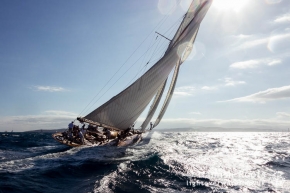 /gallery/cache/sailing/HRR20131005-069_290_cw290_ch193_thumb.jpg